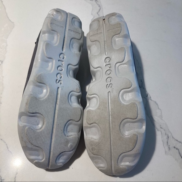 CROCS Sz 11  Busy Day Slip On Removable Insole Canvas Toe Cap Rubber Soles - Picture 6 of 12